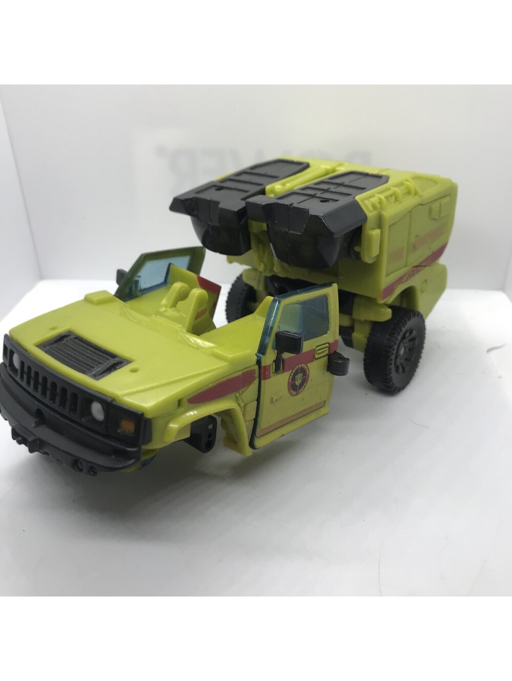 Transformers Voyager Class Autobot Ratchet Movie 2007 Hasbro Incomplete FreeShip